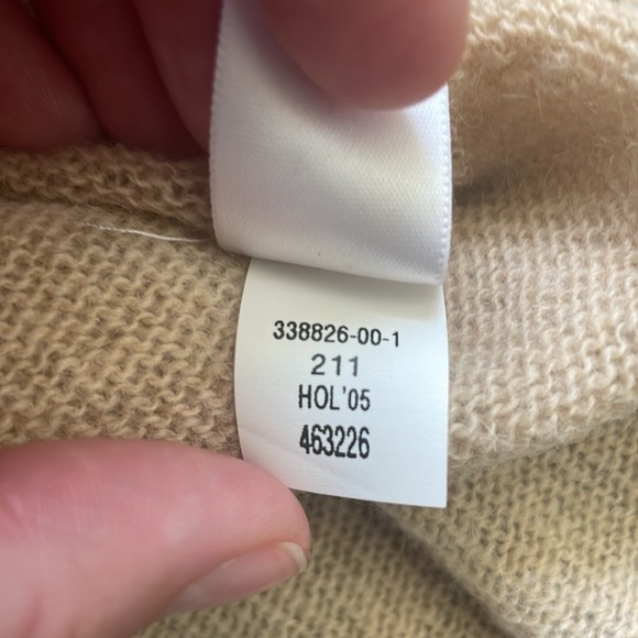 Banana Republic | Cashmere Angoral Wool Fair Isle Olive Green Neutral Sweater - Picture 10 of 10